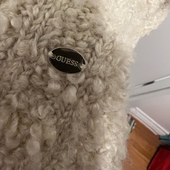 Sleeveless Cardigan with Faux Fur - Picture 7 of 15